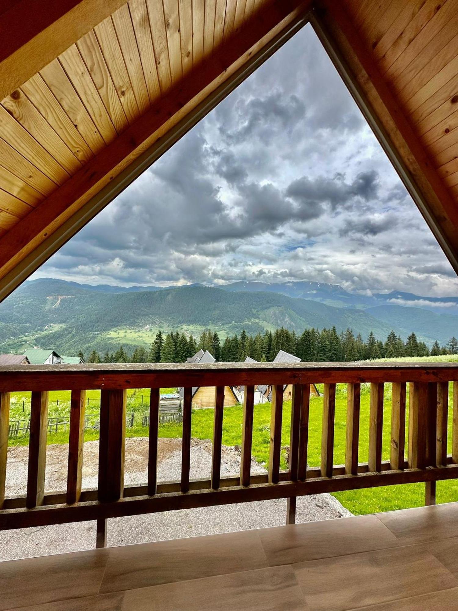 Hotel Te Liqeni Peć Exterior foto
